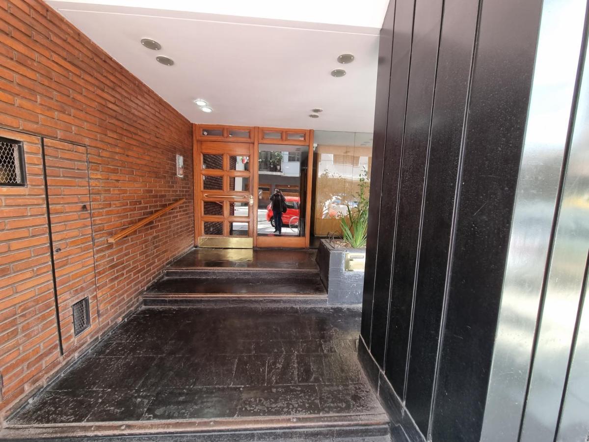Apartamento Calido Departamento, Equipado Completo, Con Gran Vista Y Ubicacion En Almagro *