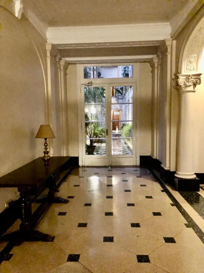 Bed & Breakfast En Recoleta - Solo Mujeres-only Fem