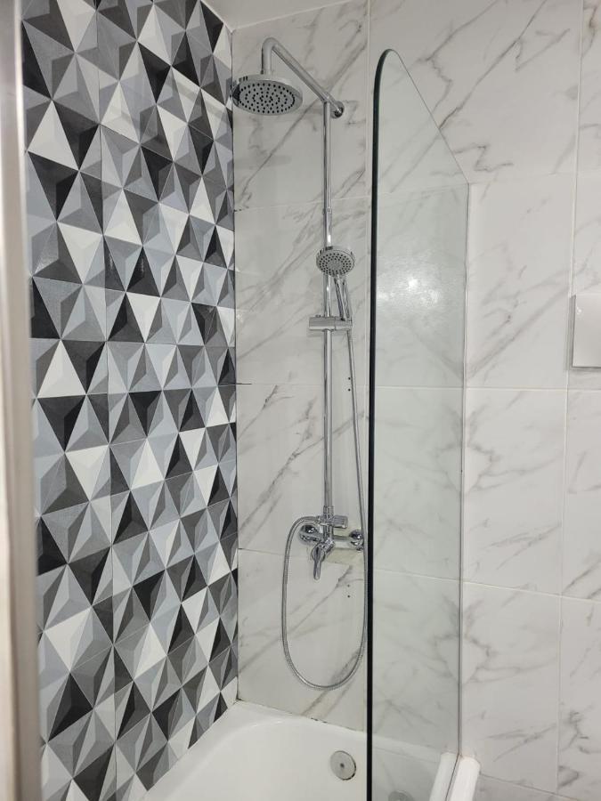 Apartment Maipu 812 Apart - 5 F - Gran Ubicacion *