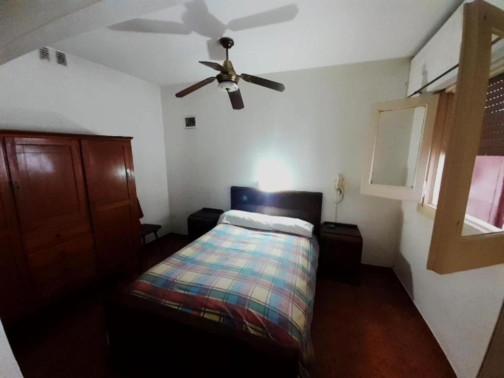 Hostel Jardin De *