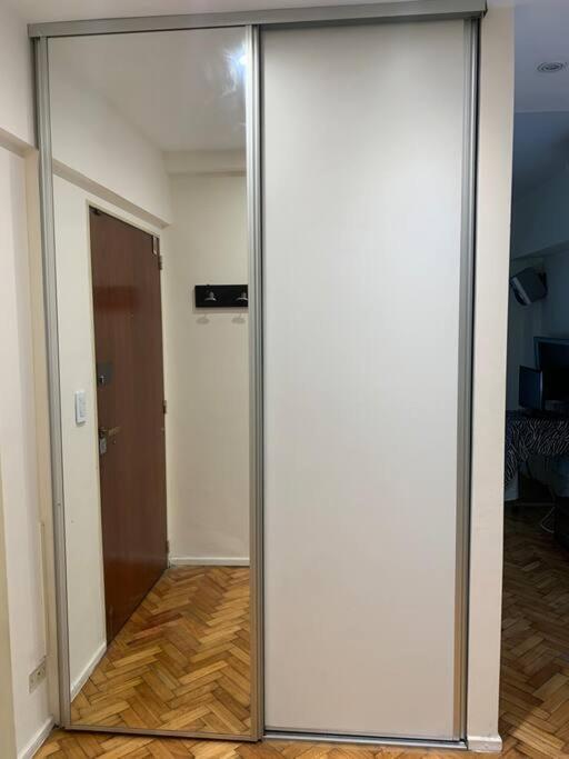 Recoleta Departamento Con Patio. Apartment *