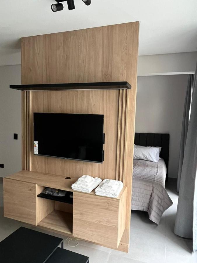 Deluxe Jnjr869 Apartment *