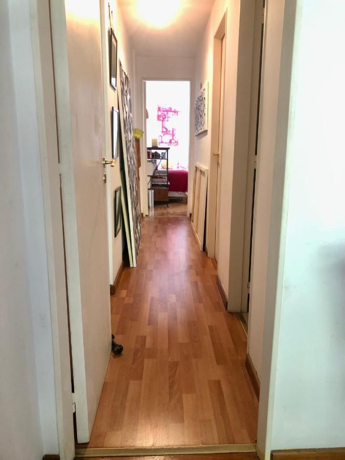 Te Invito A Compartir Mi Depto. Artlovers. Solo Damas. Habitación en casa particular Ciudad Autónoma de Buenos Aires