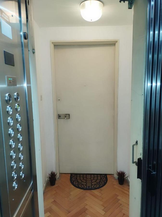 Apartment Excelente Ubicacion En Recoleta Buenos Aires