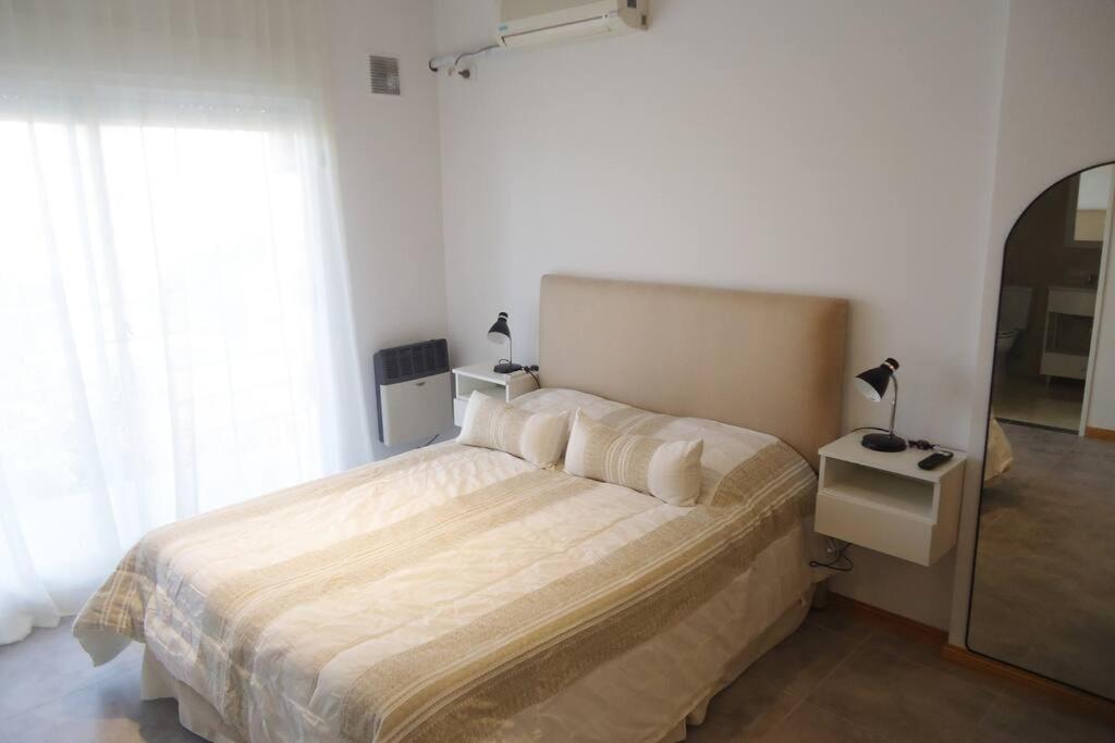 Apartamento Nicasio Apart Beige Cercano Movistar Arena, Obras Palermo, Centro, River, Velez *