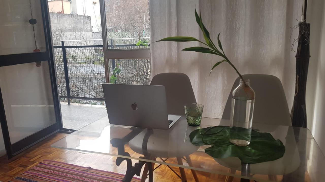 Apartment 4 Ambientes Con Balcon En Palermo Soho *