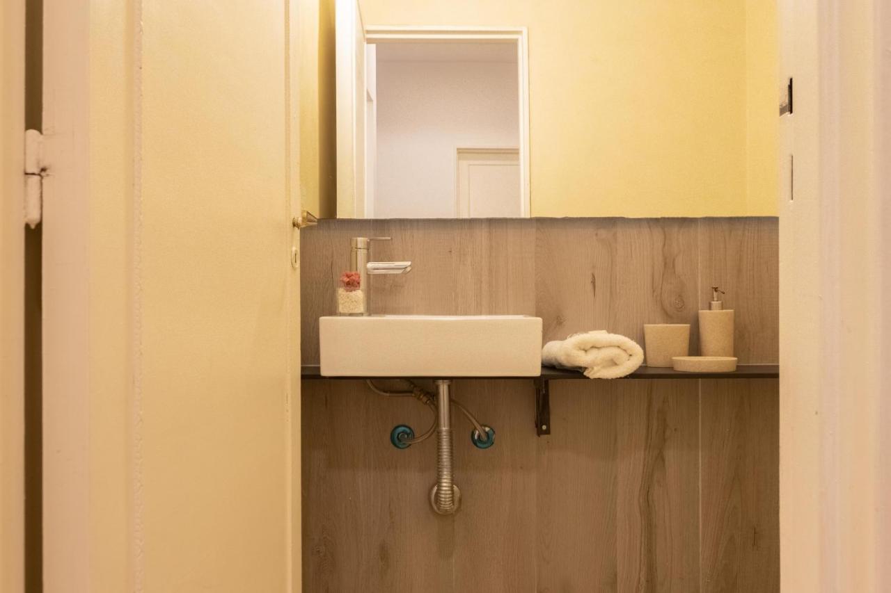 Fliphaus Junin 1435 - 4 Bd 8 Pax In Recoleta