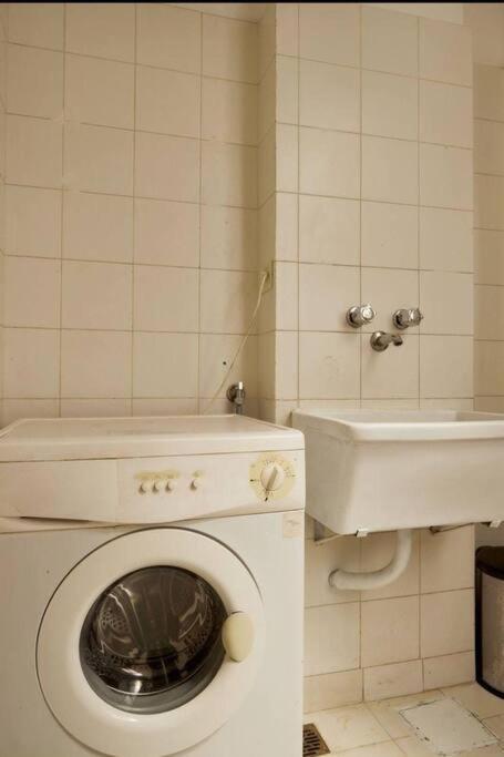 Recoleta At A Spacious & Bright By Carpincho Re Apartment