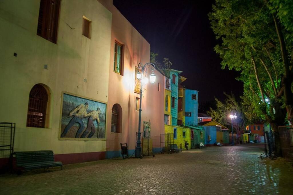 Caminito Un Unico En La Boca Con Vista A Caminito Buenos Aires