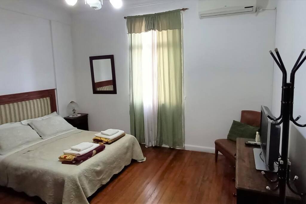 Apartamento ¡tu Refugio Acogedor En Pleno Centro De Buenos Aires! Buenos Aires