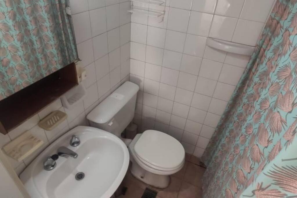 Apartamento Hermoso Estudio En La Mejor Area De Recoleta- Aguero Buenos Aires