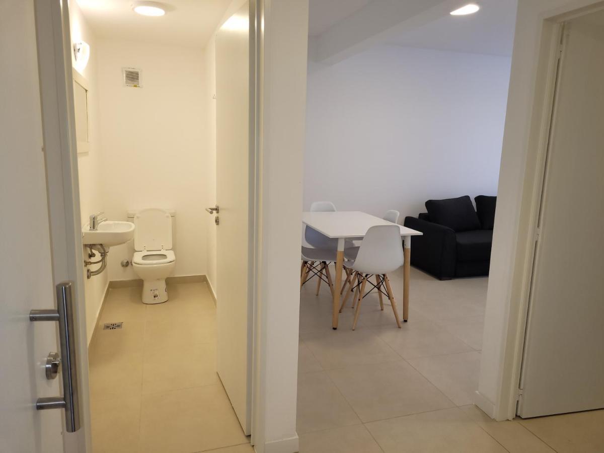 Apart Julian Alvarez Y Charcas Apartment