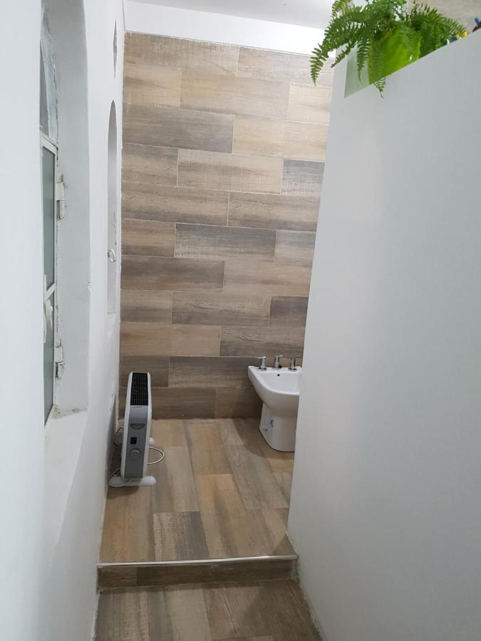Homestay Grande Y Luminosa Cerca Del Subte Linea B Buenos Aires