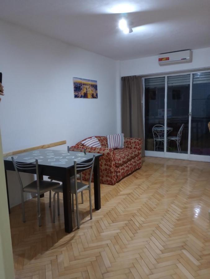 Departamento Zona Congreso Con Balcon A La Calle Apartment Buenos Aires