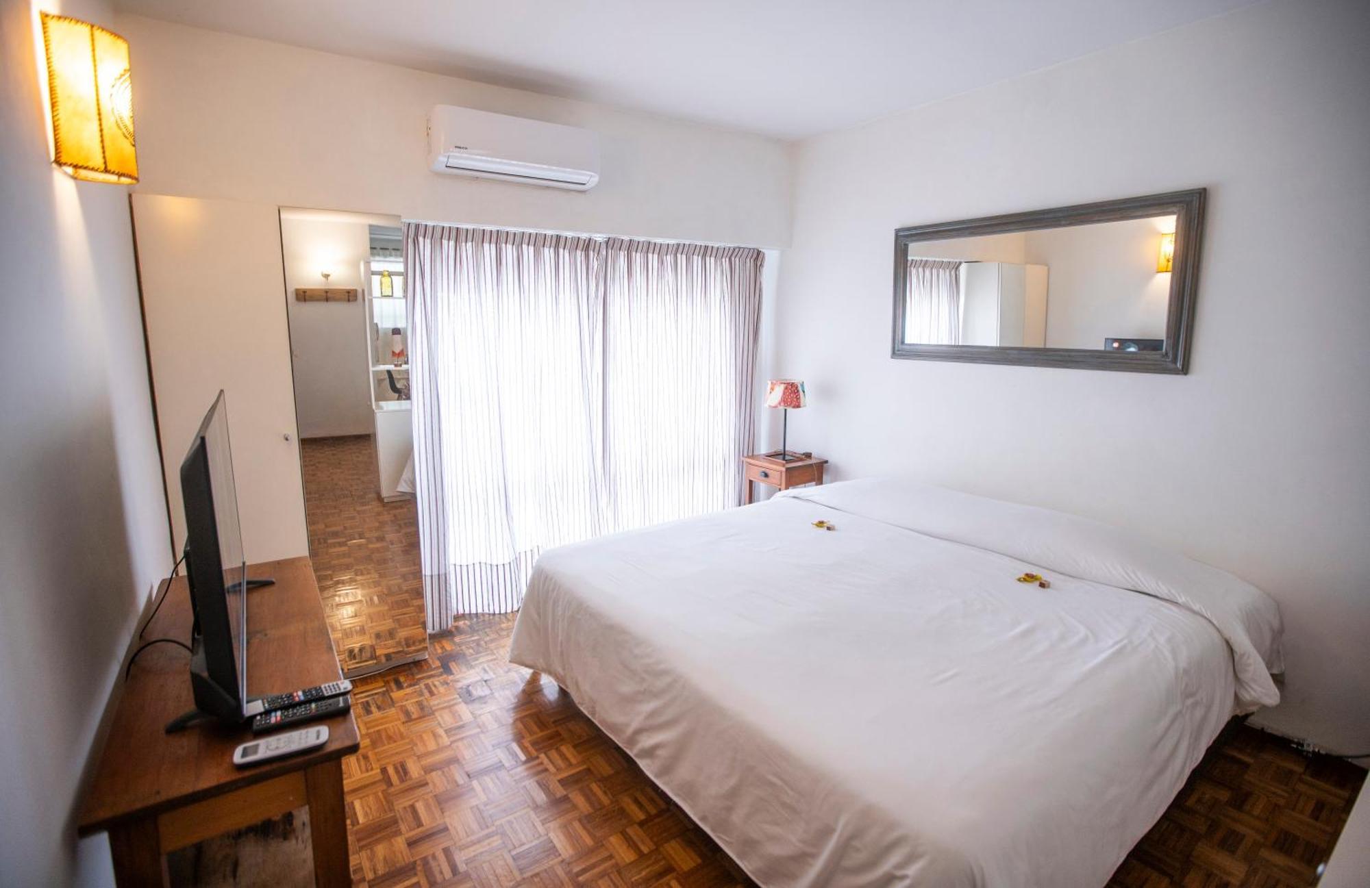 Apartment Cozy In The Heart Of Recoleta Buenos Aires