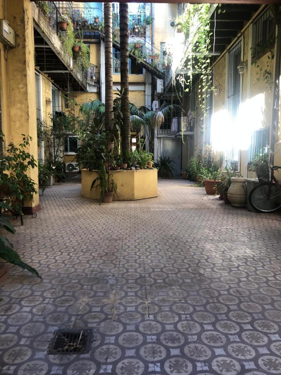 Giuffra Edificio Patios Del Sol Apartment *