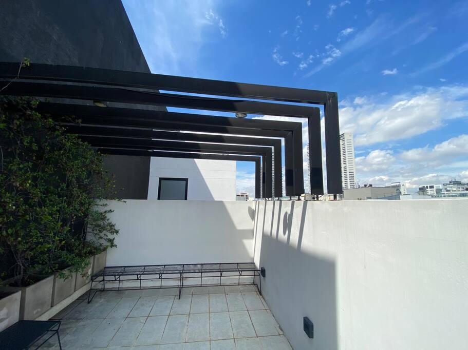 Apartment Palermo Oasis Luminoso: Departamento De Con Vista Espectacular, De Lujo, Totalmente Equipado Y Confortable
