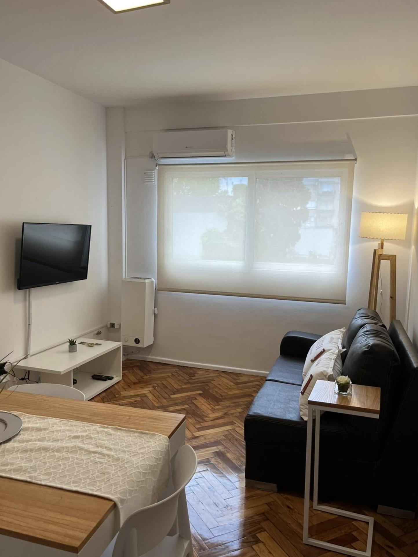 Luminoso En Belgrano Apartamento
