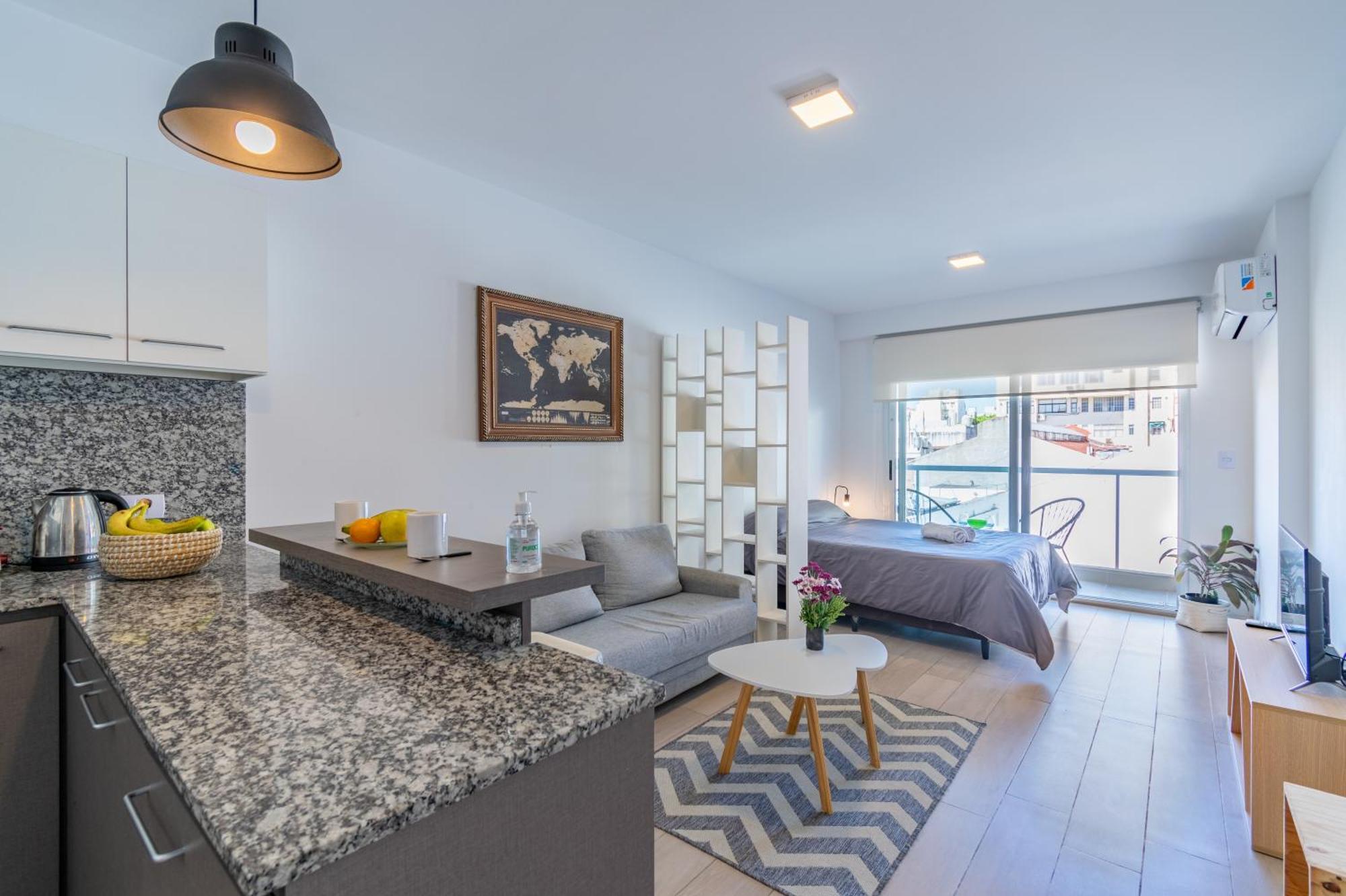 Apartment Rawson Park A Media Cuadra Del Hospital Italiano By Debarrio Aparts *