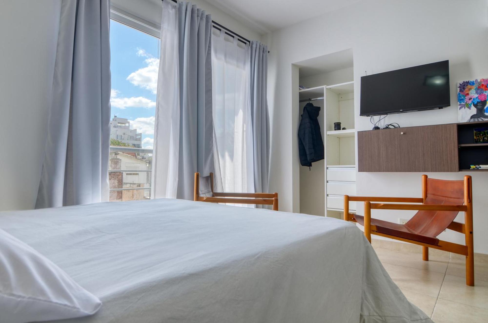 Apartment Bres Baires *