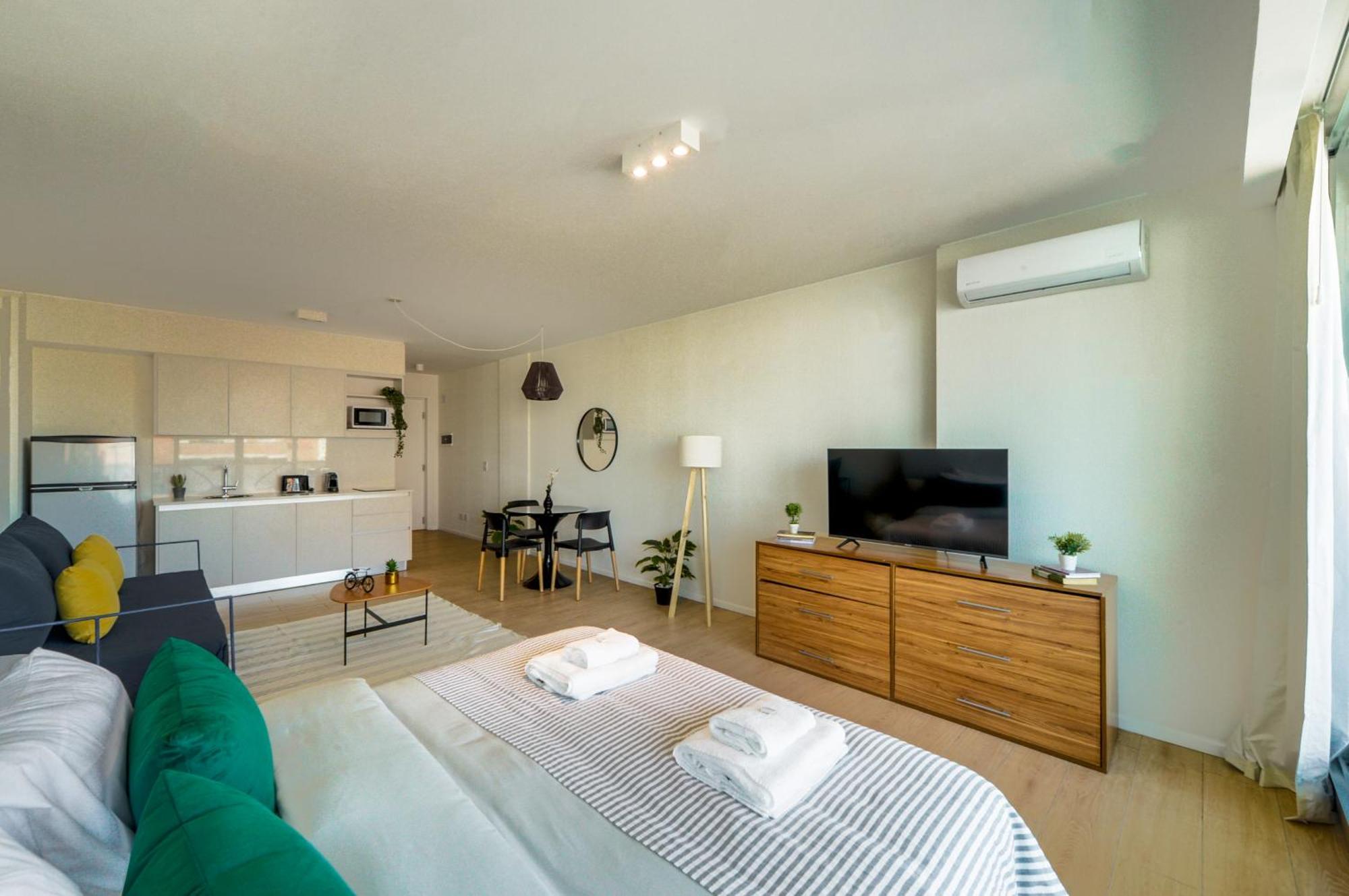 Be Libertador - 3 Lux 9 Pax Lofts 12