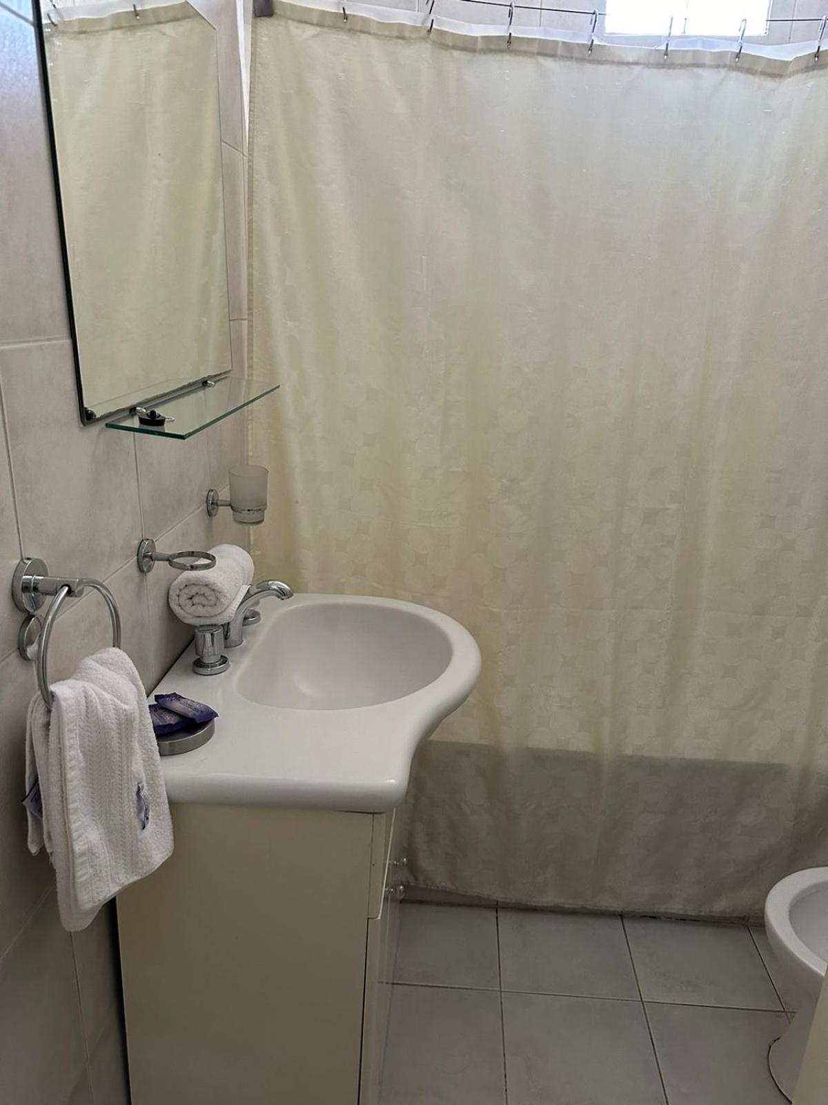Alquilo X Dia Avenida Corrientes Caba Movistar Arena Hasta 5 Pax Cochera Apartamento