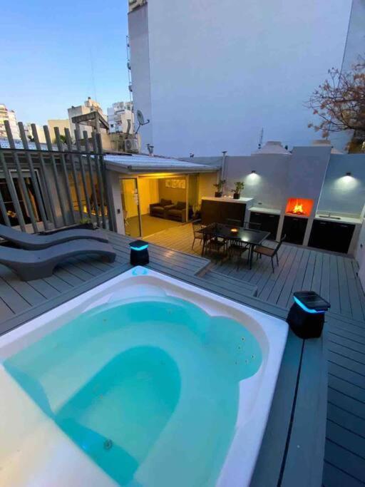 Stylish With Jacuzzi In The Heart Of Palermo Apartment *