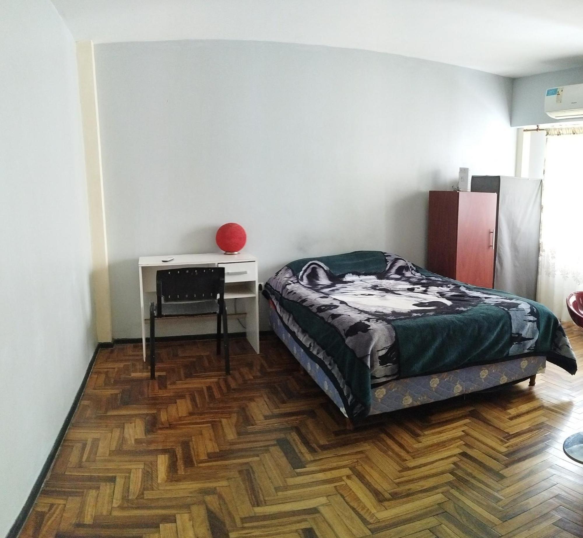 Departamento Completo En Crespo Apartment