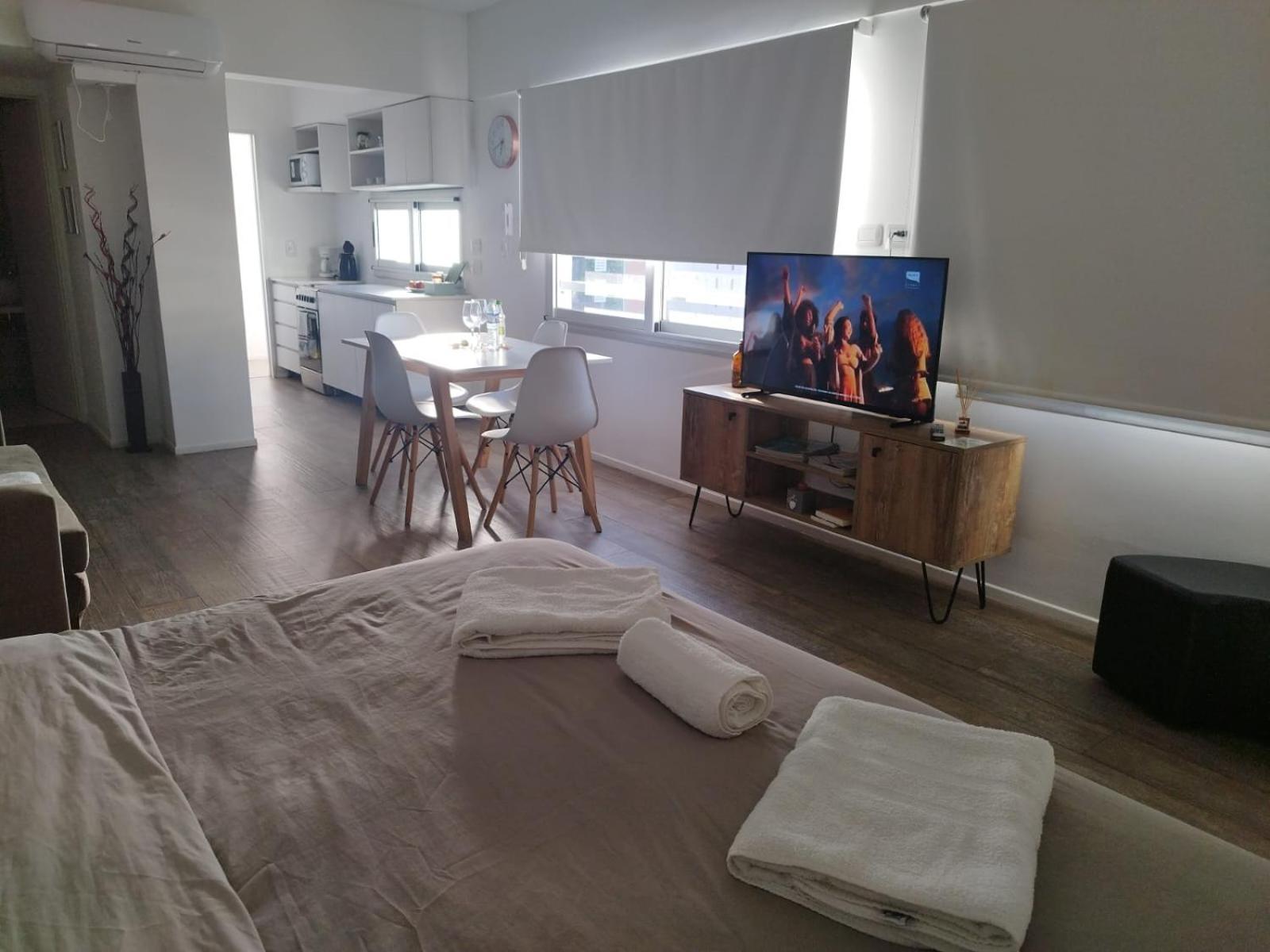 Cabildo Complete Apartment *