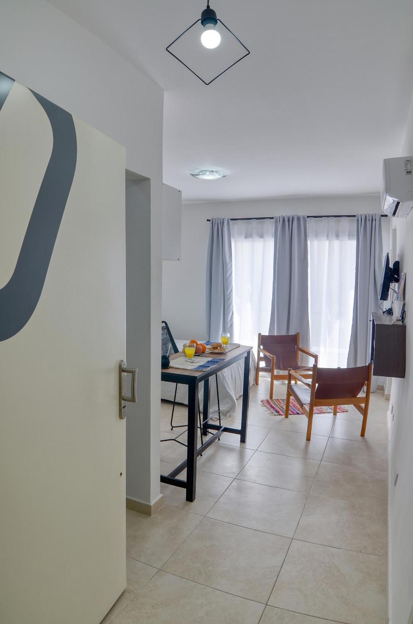 Apartment Bres Baires