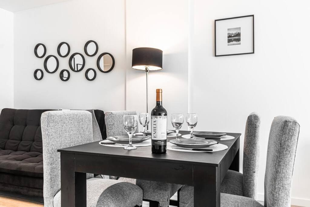 Black Corporate - Elegante Estudio - Recoleta