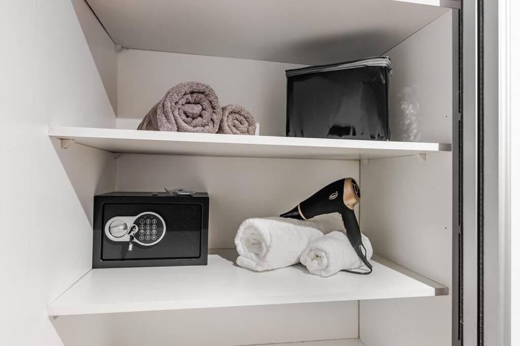 Black Corporate - Elegante Estudio - Recoleta Apartamento Buenos Aires