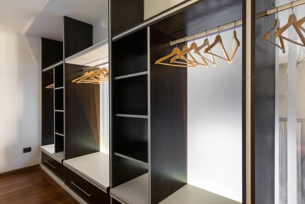 Stylish With Jacuzzi In The Heart Of Palermo Apartment Buenos Aires
