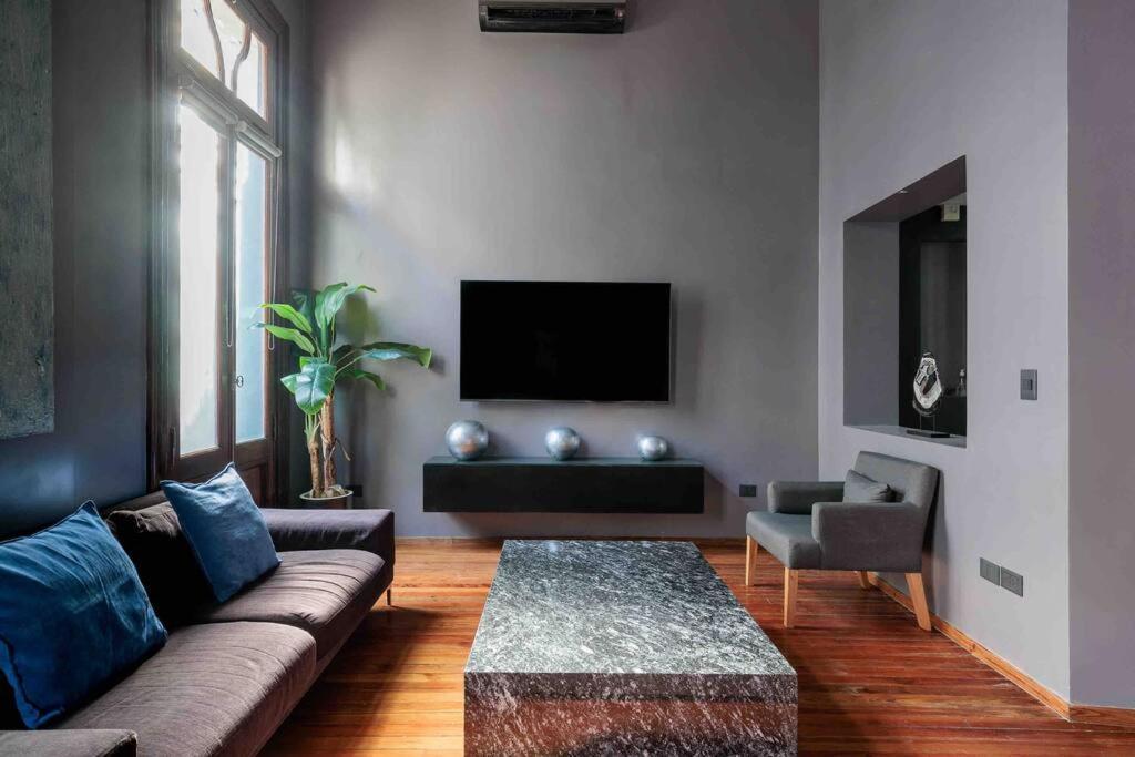 Stylish With Jacuzzi In The Heart Of Palermo *