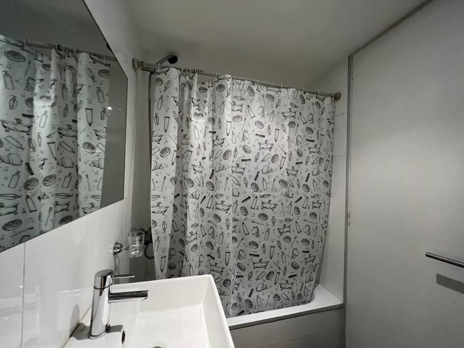 Beautiful Studio With Pool, Sauna Gym Apartamento