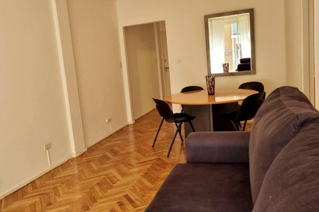 Apartamento Apto Para 5 En Palermo/ Recoleta Buenos Aires