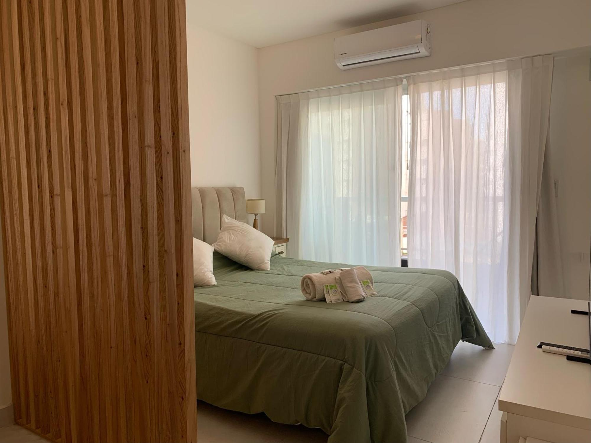 Rio 3- Ayres Alquileres Apartamento *