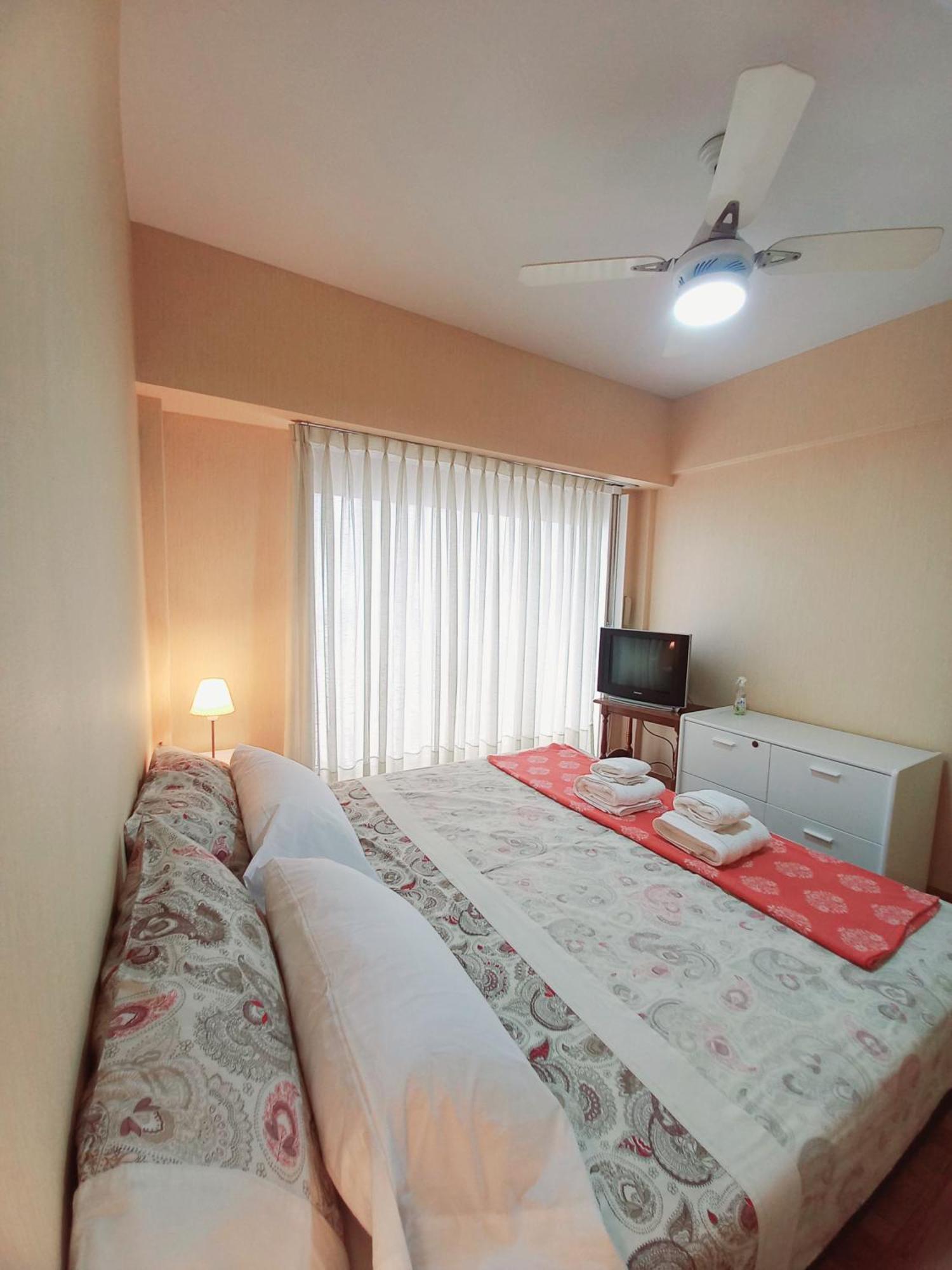 Apartamento Departamento Sobre Calle Corrientes, Obelisco Buenos Aires