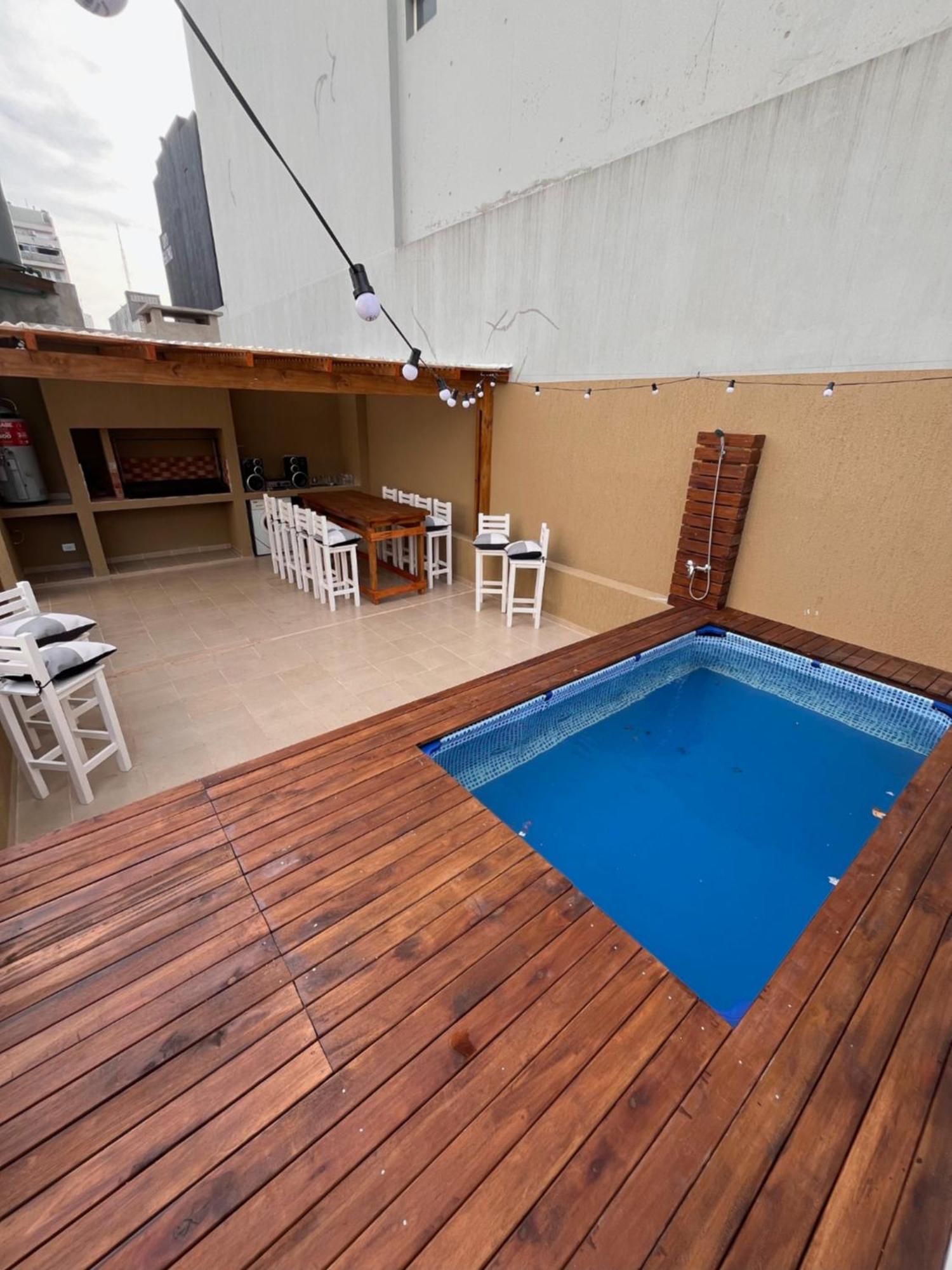 Holiday home Casa Con Increible Terraza, Parrilla Y Pileta 21 Jovenes En Palermo