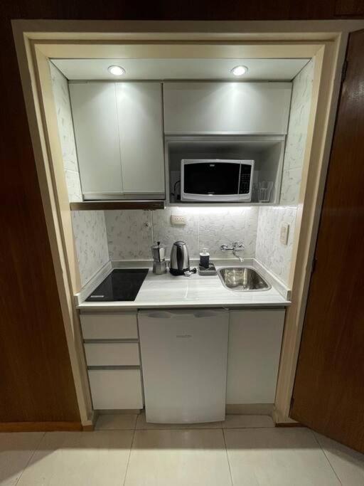 Apartamento Amplio Y Luminoso En Recoleta Ciudad Autónoma de Buenos Aires