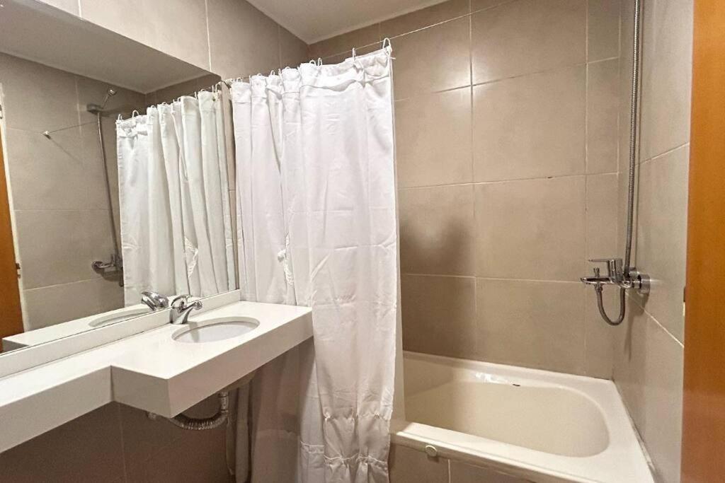 Balc 0508 Depto Acogedor En Monserrat Con Balcon Privado * Buenos Aires