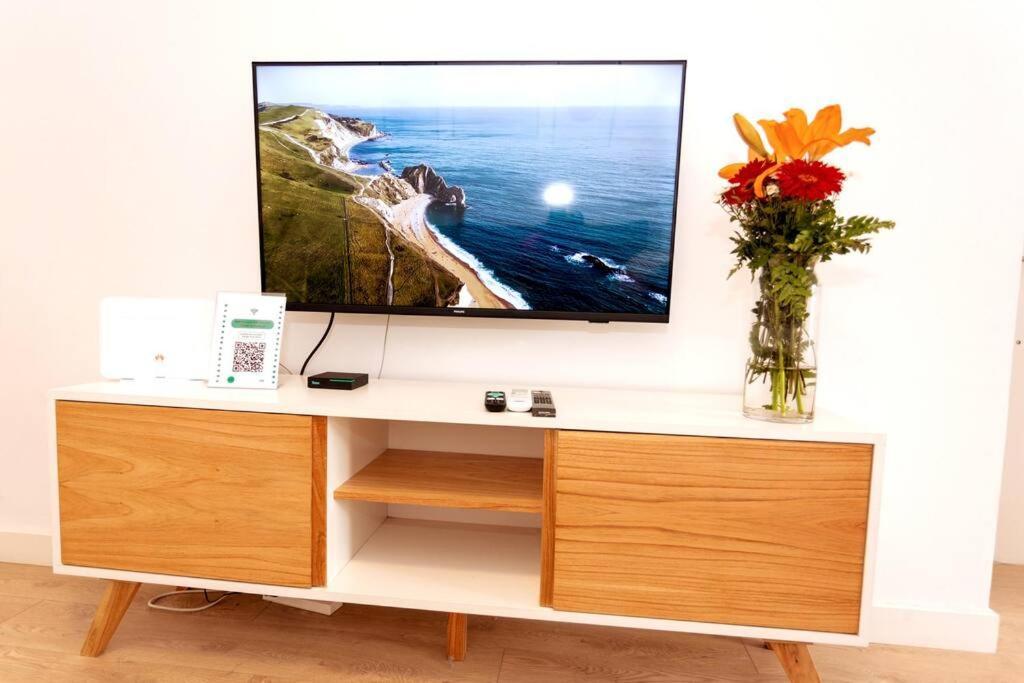 Modern Aparment In Almagro Apartment