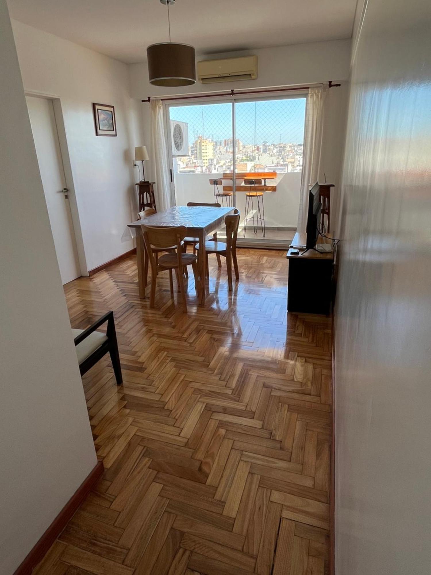 Departamento Av Corrientes 4676 *