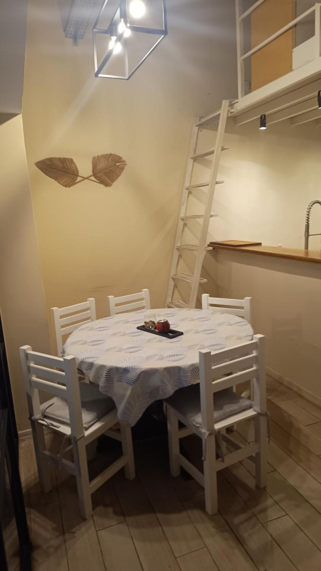 Holiday home Hermoso, Moderno Con Patio Y Terraza 7 Personas *