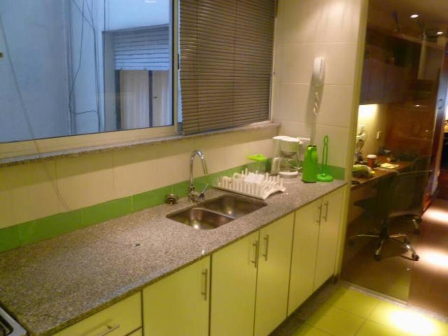 Apartamento Luminoso 3 Ambientes En El Centro Cordoba Y Maipu