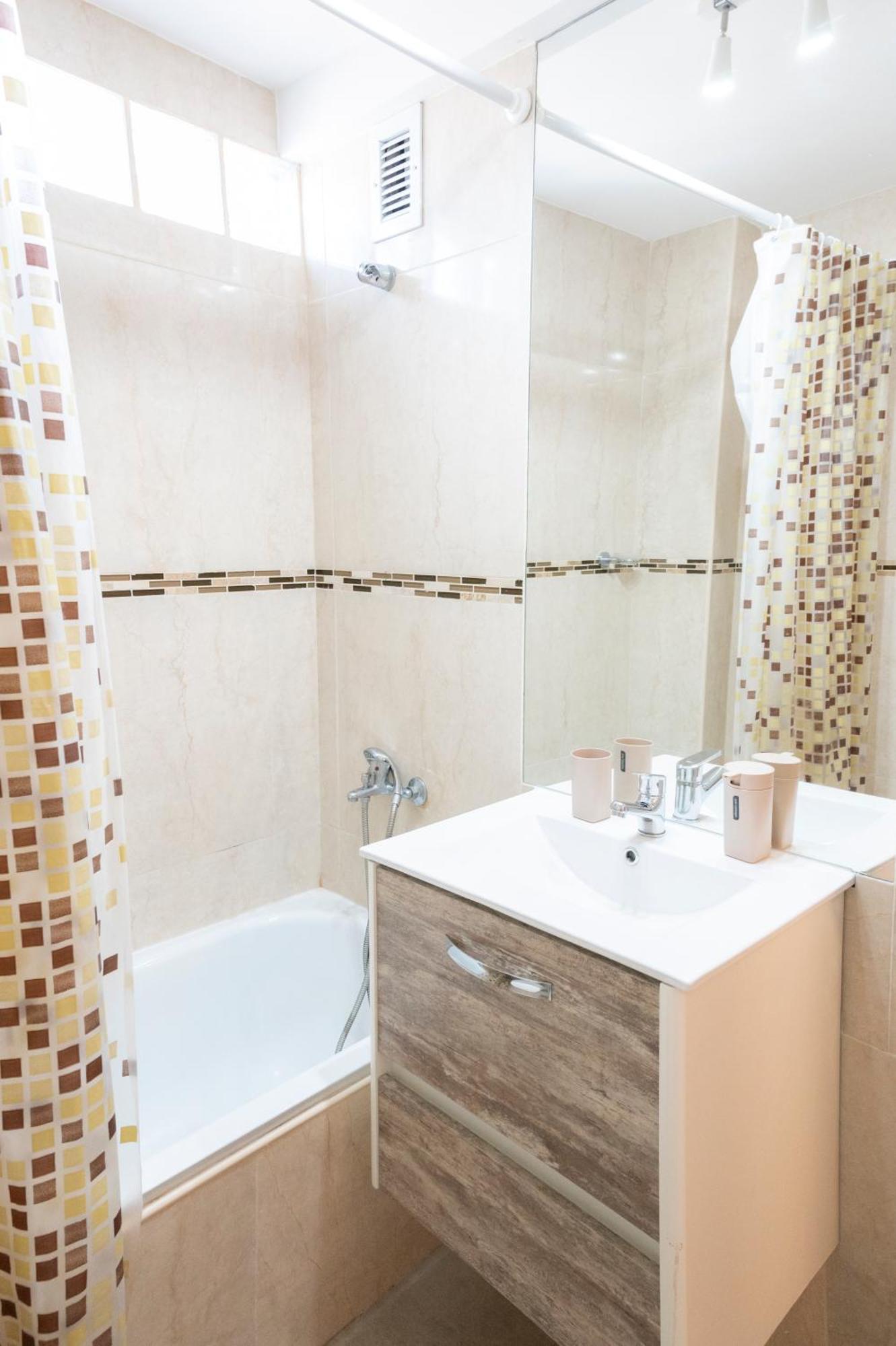 Alucinante Studio! Centrico Moderno Con Balcon, Apto 3 Personas 71 * Ciudad Autónoma de Buenos Aires