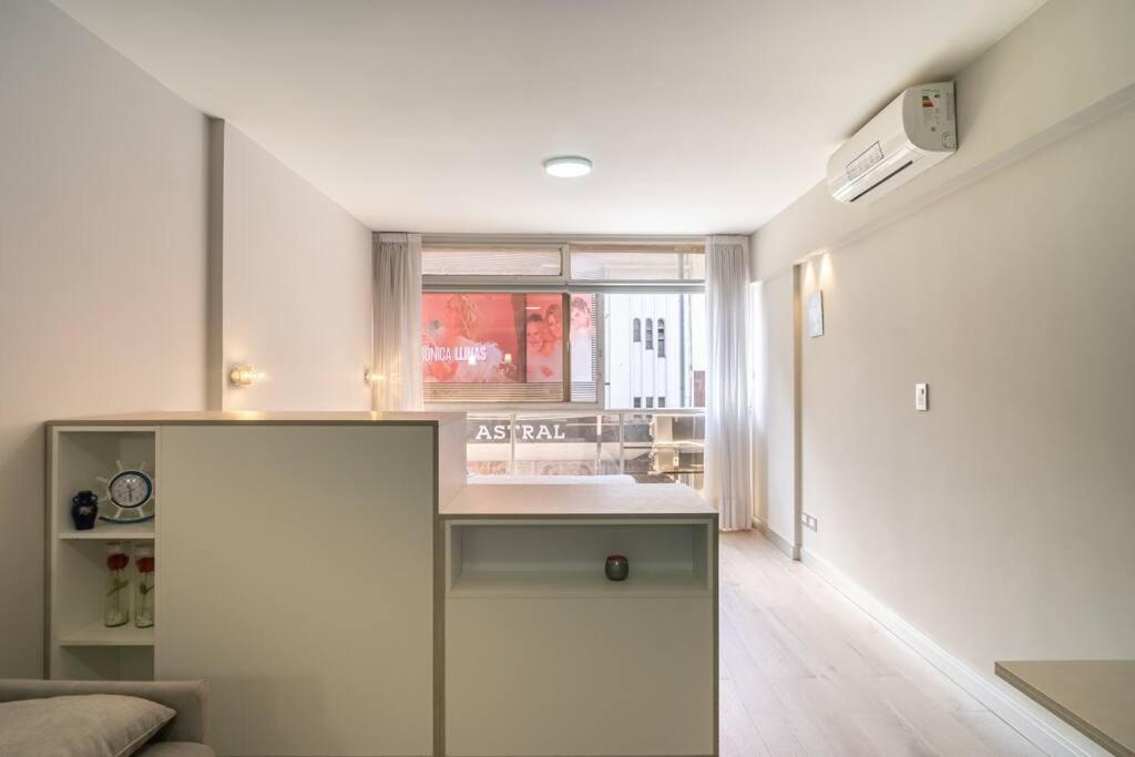Impecable Estudio En El Centro *