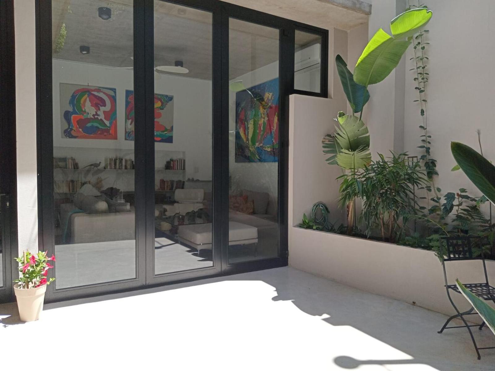 Homestay Con Bano Uso Exclusivo En Casa Compartida En Primer Piso Por Escalera