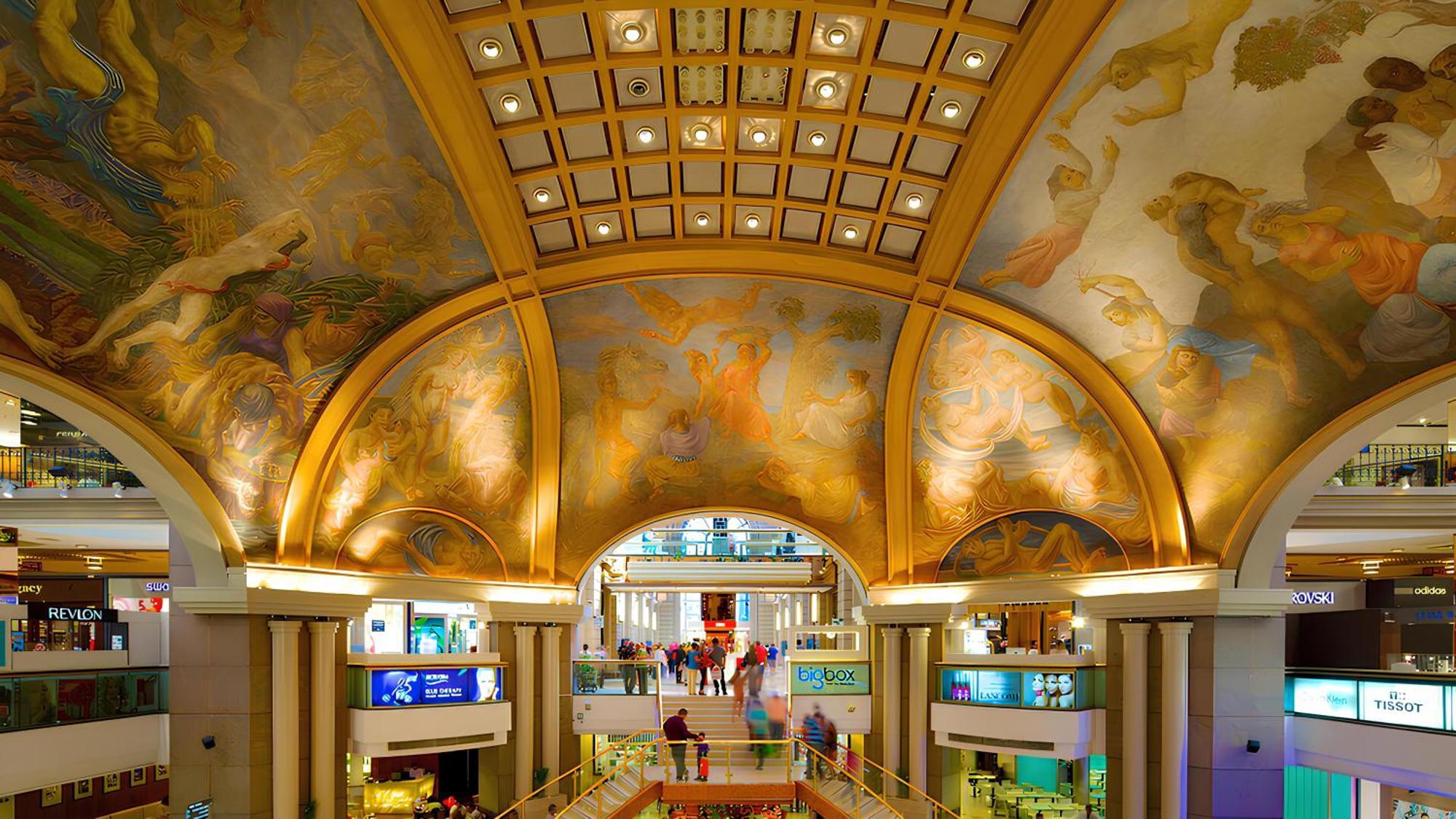 Howard Johnson Plaza By Wyndham Florida Street