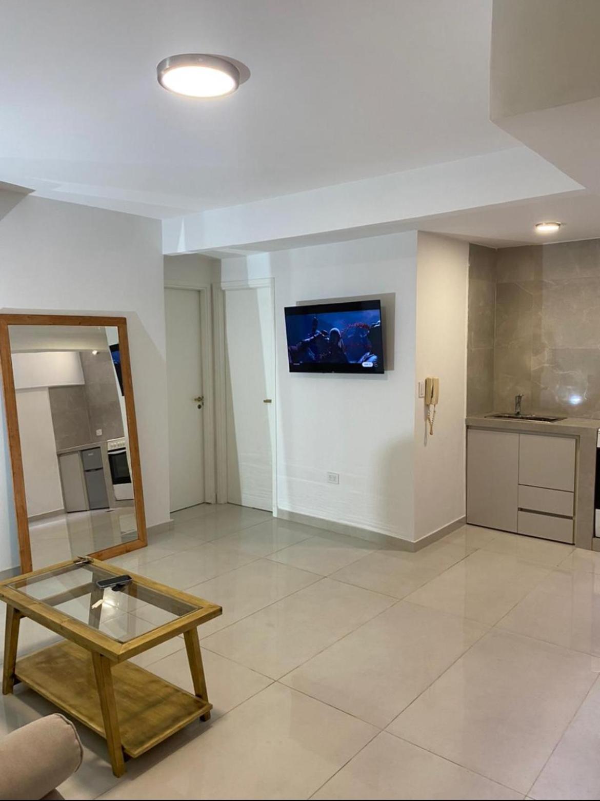 Reconquista900 Apartment